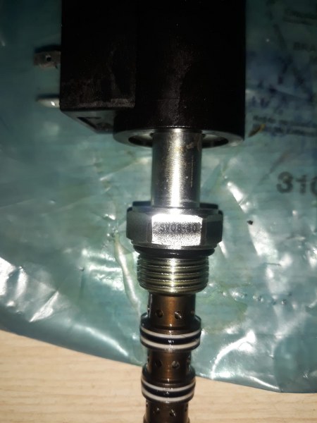 YÜRÜYÜŞ HİDROMOTOR VALFİ